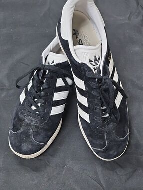 adidas Men’s Black & White Suede Sneakers